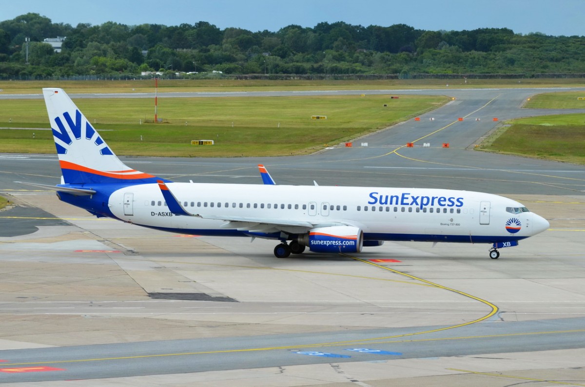D-ASXB SunExpress Germany Boeing 737-8Z9(WL)  zum Start am 19.06.2015 in Hamburg