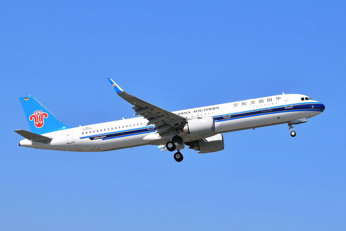 D-AVZV China Southern Airlines Airbus A321-253N  , B-306J , MSN 8802 , 18.04.2019 , XFW
