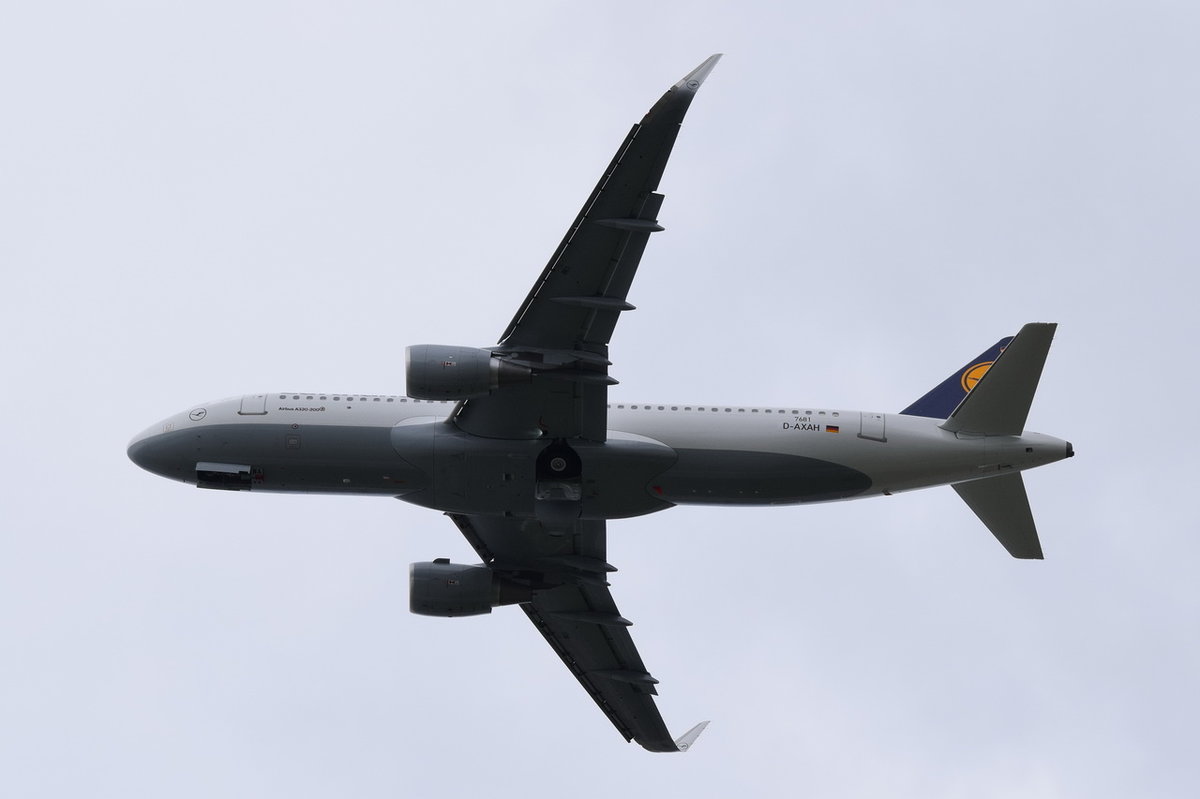 D-AXAH Lufthansa Airbus A320-214(WL) , 7681 , D-AIWA , XFW , 10.05.2017