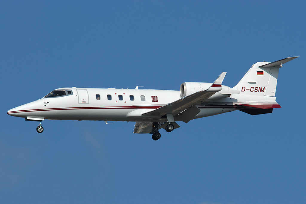 D-CSIM Learjet 60 27.10.2016