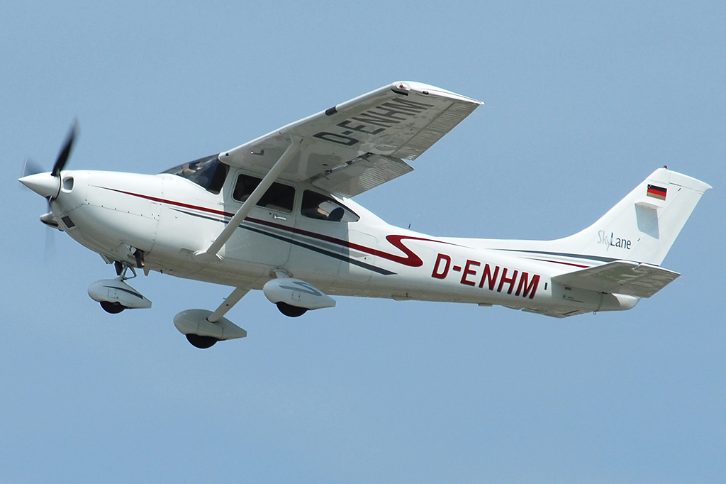 D-ENHM Cessna 182T Skylane 26.05.2019
