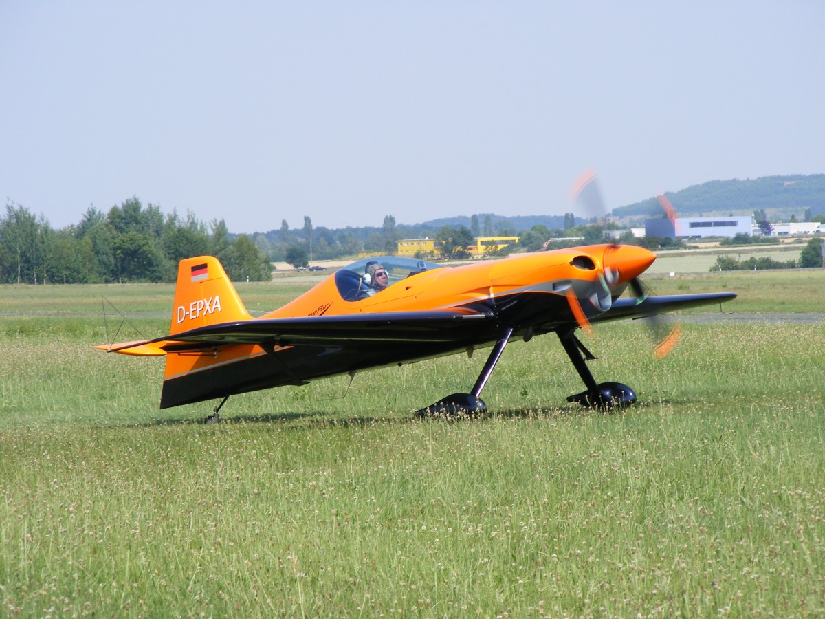 D-EPXA, Xtreme 300, Flugplatz Gera (EDAJ), 4.7.2015