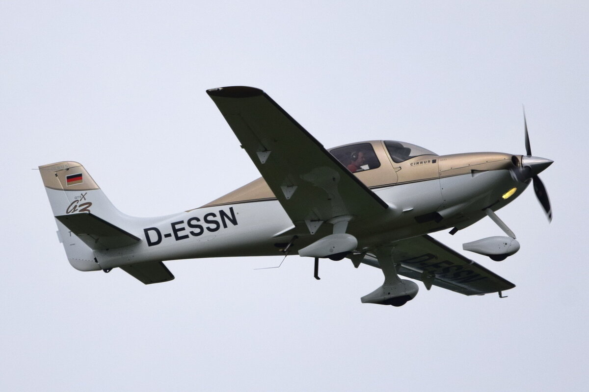 D-ESSN , Private ,  Cirrus SR22-GTSx G3 Turbo ,  Berlin-Brandenburg  Willy Brandt  , BER , 04.06.2021 