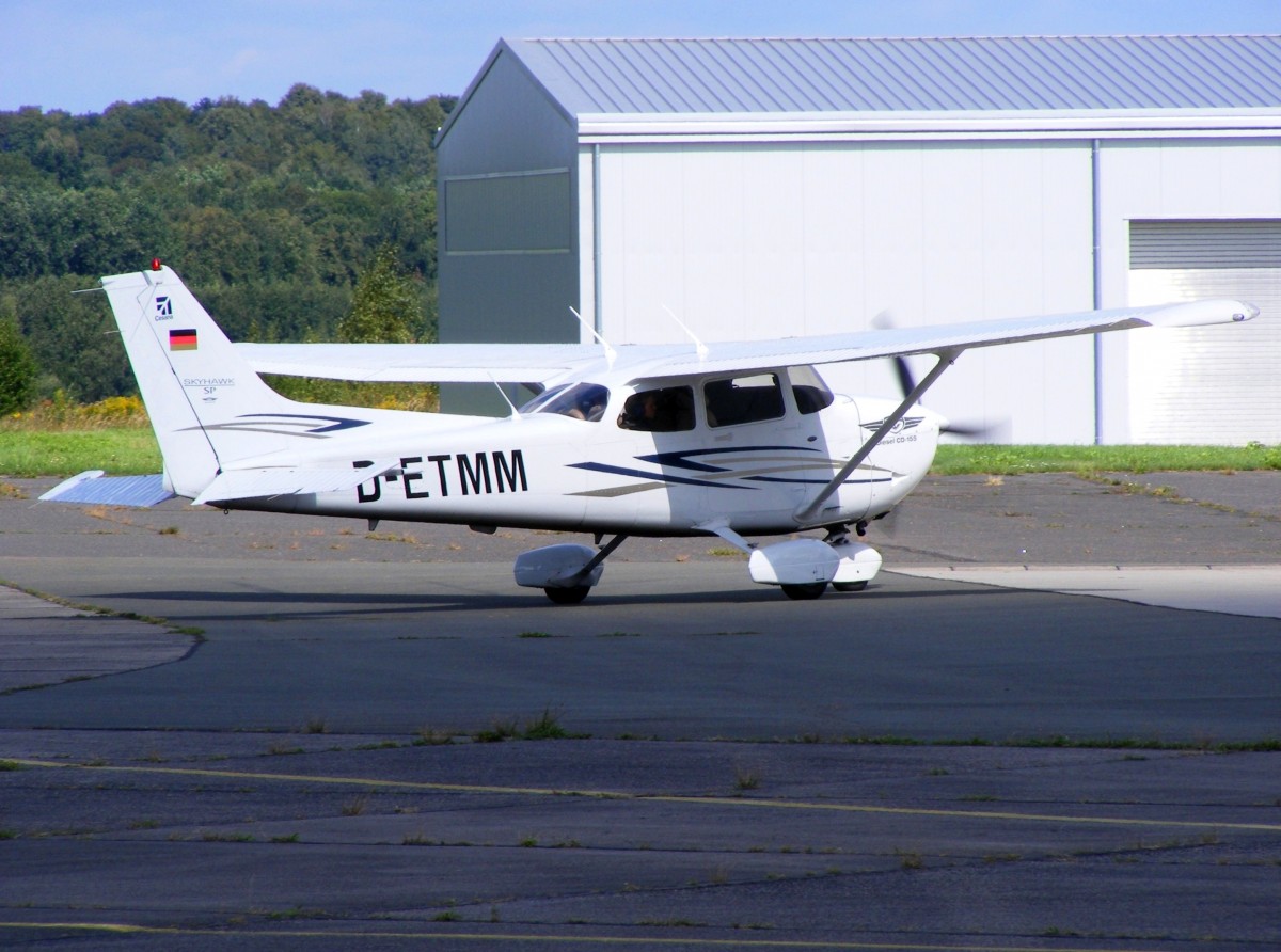 D-ETMM, Cessna 172S Skyhawk, Flughafen Leipzig-Altenburg (EDAC), 5.9.2015