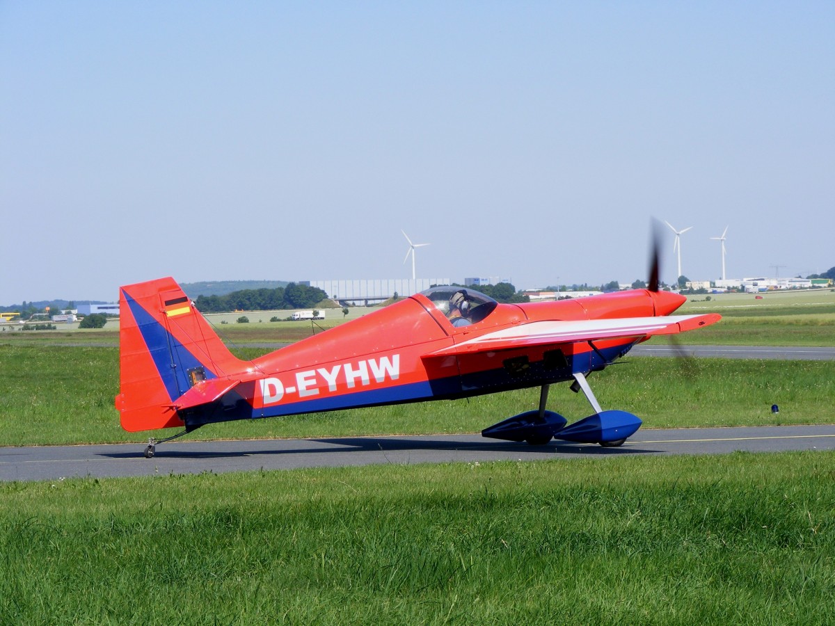 D-EYHW, Laser 260, Flugplatz Gera (EDAJ), 2.7.2015