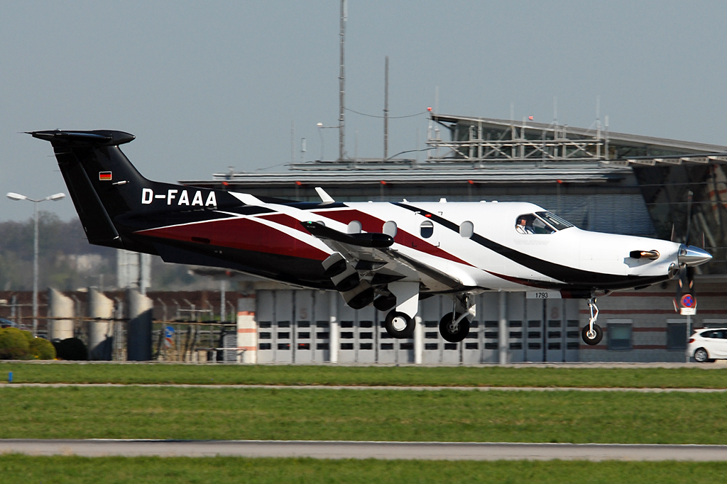 D-FAAA Pilatus PC-12/45 19.04.2019