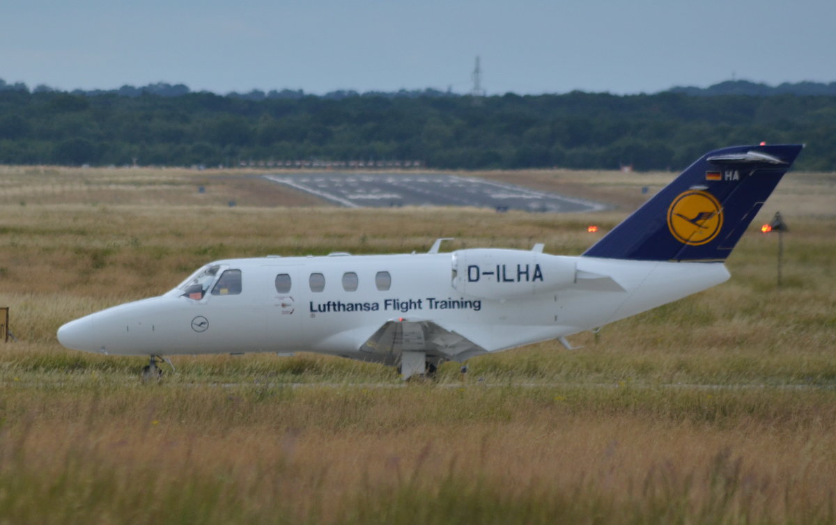 D-ILAH Lufthansa Flight Training, gerade auf der Nato Air Base in Geilenkirchen gelandet. Am 30.06.2017.