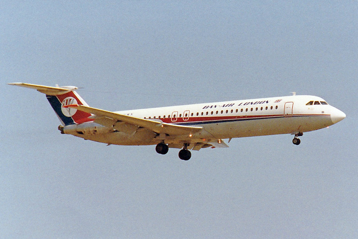 Dan Air London, G-AWWX, BAC One-Eleven 509, msn: 184, September 1991, ZRH Zürich, Switzerland. Scan aus der Mottenkiste.