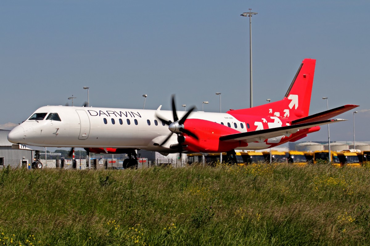 Darwin Airlines HB-IYI in Amsterdam 17.5.2014