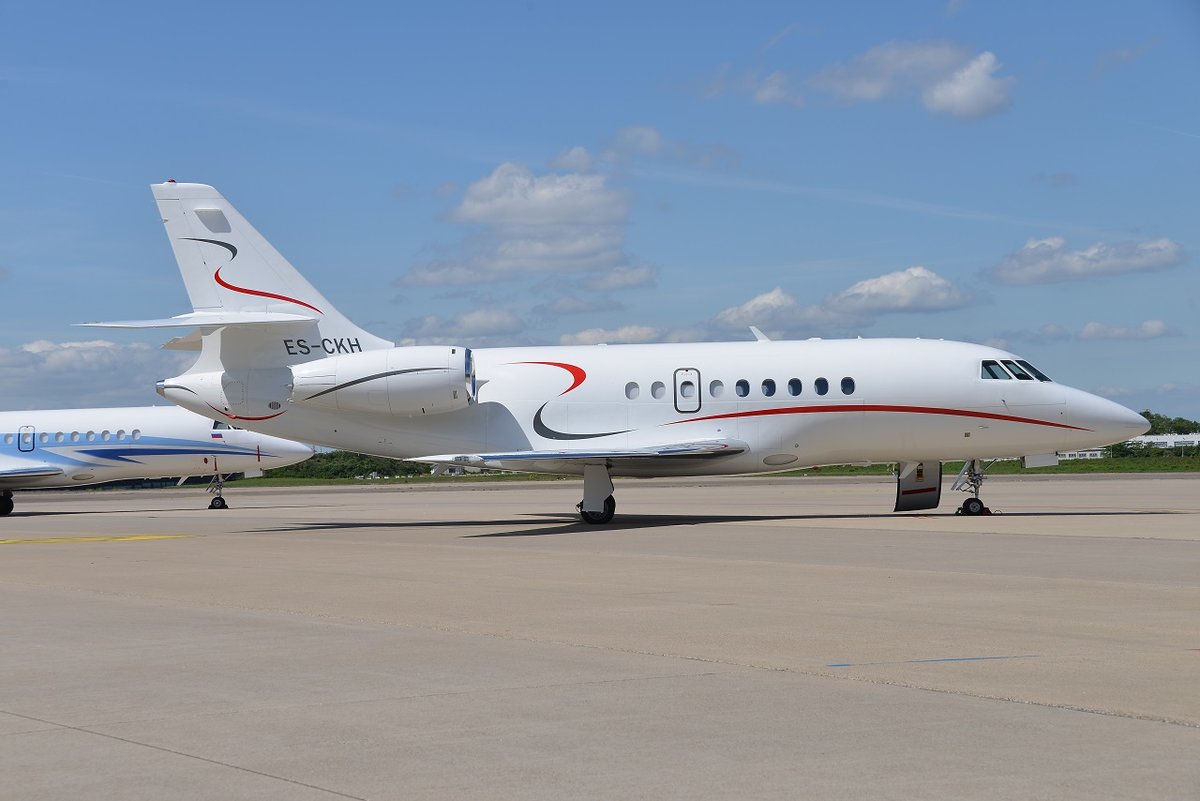 Dassault Falcon 2000 - FRX Fort Aero - 227 - ES-CKH - 31.05.2019 - CGN