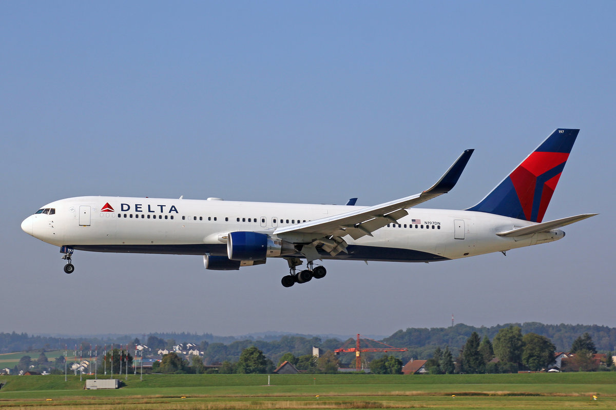 Delta Air Lines, N197DN, Boeing 767-332ER, 13.September 2016, ZRH Zürich, Switzerland.