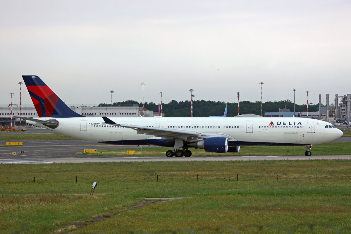Delta Air Lines, N826NW, Airbus A330-302, msn: 1701, 12.Juli 2023, MXP Milano Malpensa, Italy.