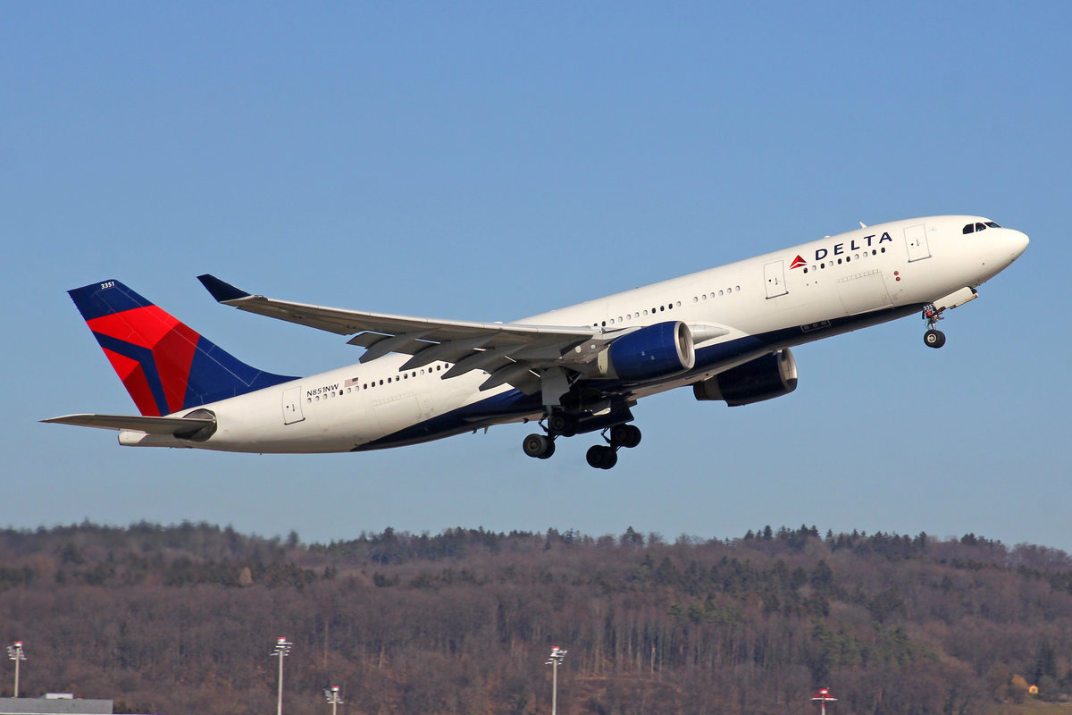 Delta Air Lines, N851NW, Airbus A330-223, msn: 609, 27.Februar 2019, ZRH Zürich, Switzerland.