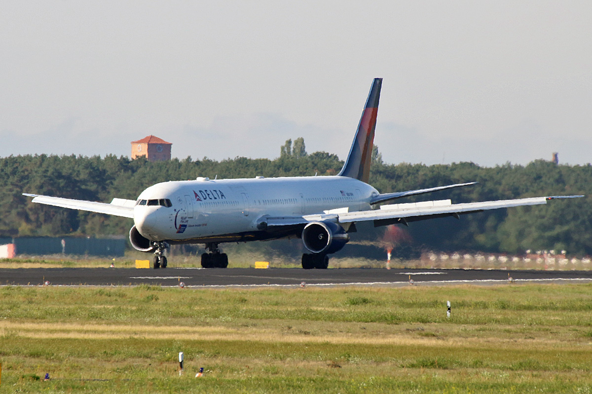 Delta Airlines, Boeing B 767-432(ER), N841MH, TXL, 06.10.2019