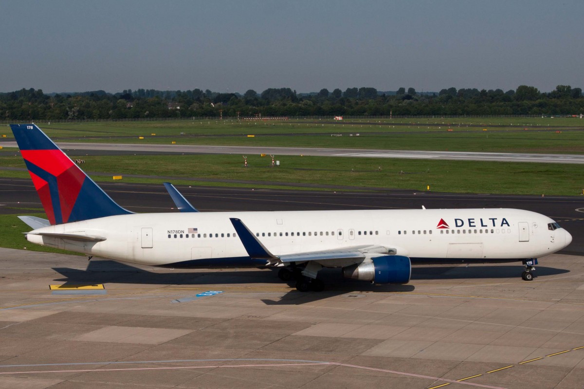 Delta Airlines (DL-DAL), N178DN, Boeing, 767-332 ER wl, 22.08.2015, DUS-EDDL, Düsseldorf, Germany