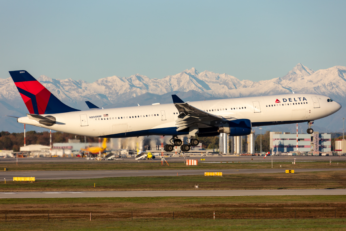 Delta Airlines, N804NW, Airbus, A330-323X, 06.11.2021, MXP, Mailand, Italy