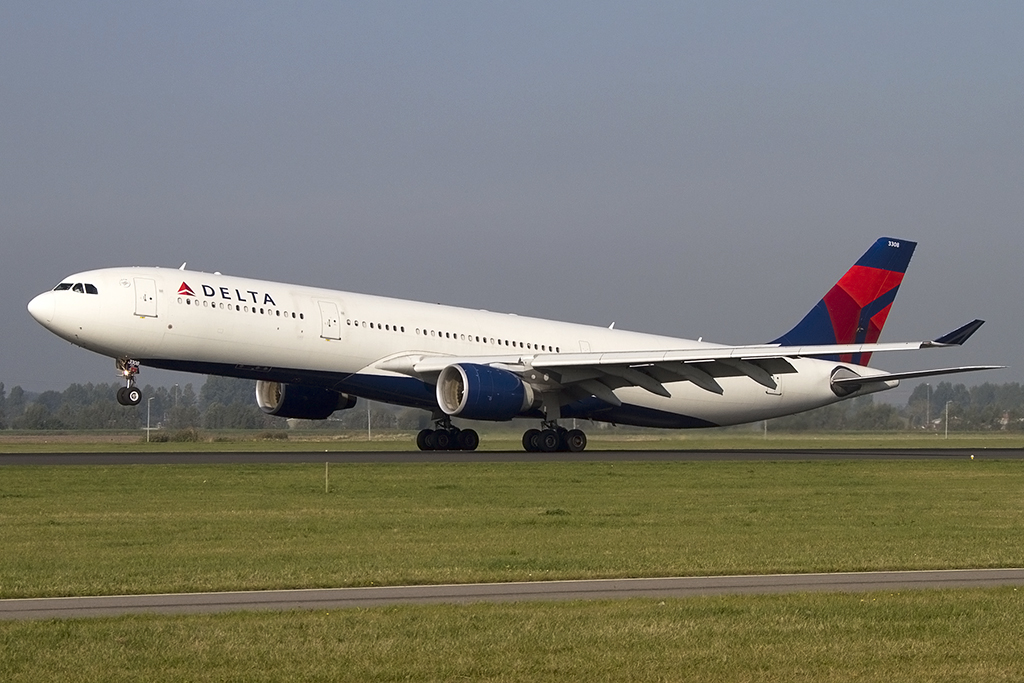 Delta Airlines, N808NW, Airbus, A330-323X, 07.10.2013, AMS, Amsterdam, Netherlands 





