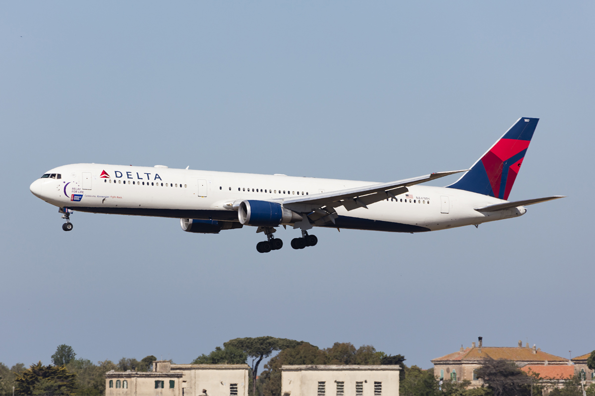 Delta Airlines, N841MH, Boeing, B767-432ER, 30.04.2017, FCO, Roma, Italy 




