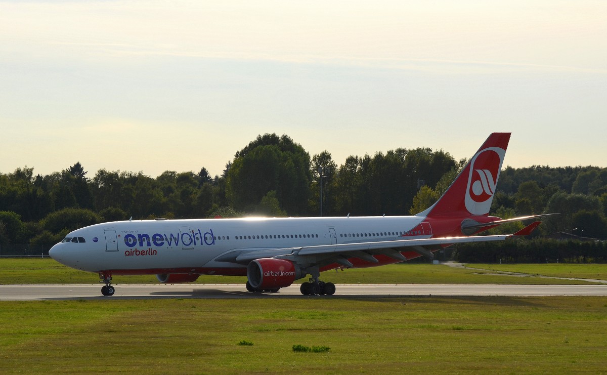 Der Air Berlin Airbus A330 D-ABXA aufgenommen in Hamburg Fuhlsbüttel vom Coffee to Fly am 28.08.14