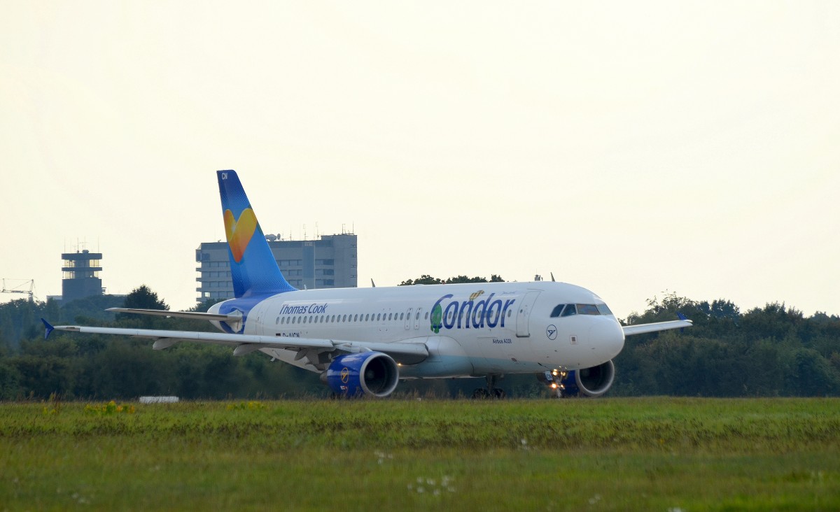 Der Condor Airbus A320 D-AICN in Hamburg Fuhlsbüttel aufgenommen am 20.09.14