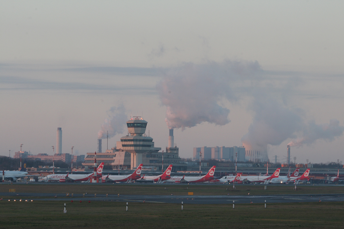 Der Flughafen Berlin-Tegel am Morgen des 30.12.2013