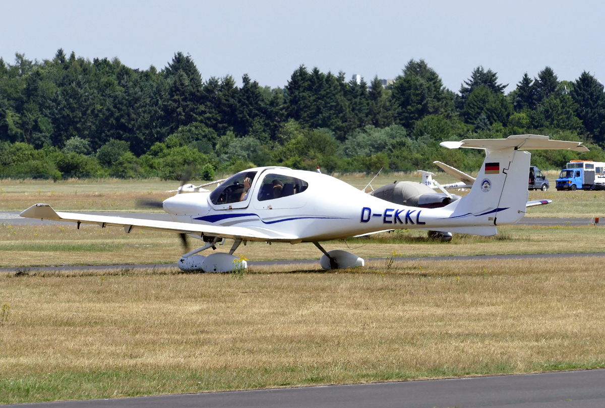 Diamond DA 40-180 Diamond Star, D-EKKL in EDKB - 07.07.2017