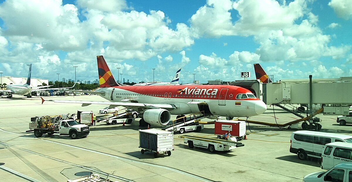 dieser A320-214 der Avianca Air/USA (Kennung N992AY) wurde am 05.10.2019 in Miami aufgenommen.