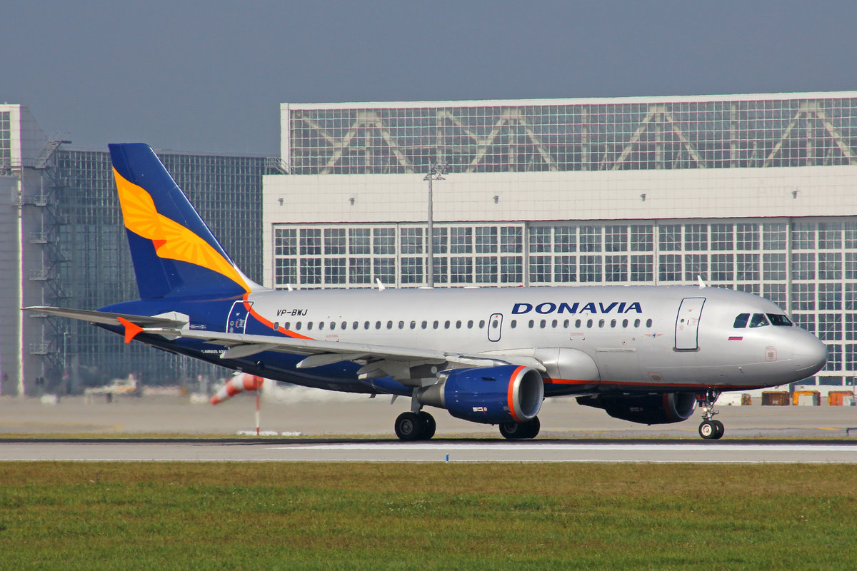 Donavia, VP-BWJ, Airbus A319-111, 24.September 2016, MUC München, Germany.