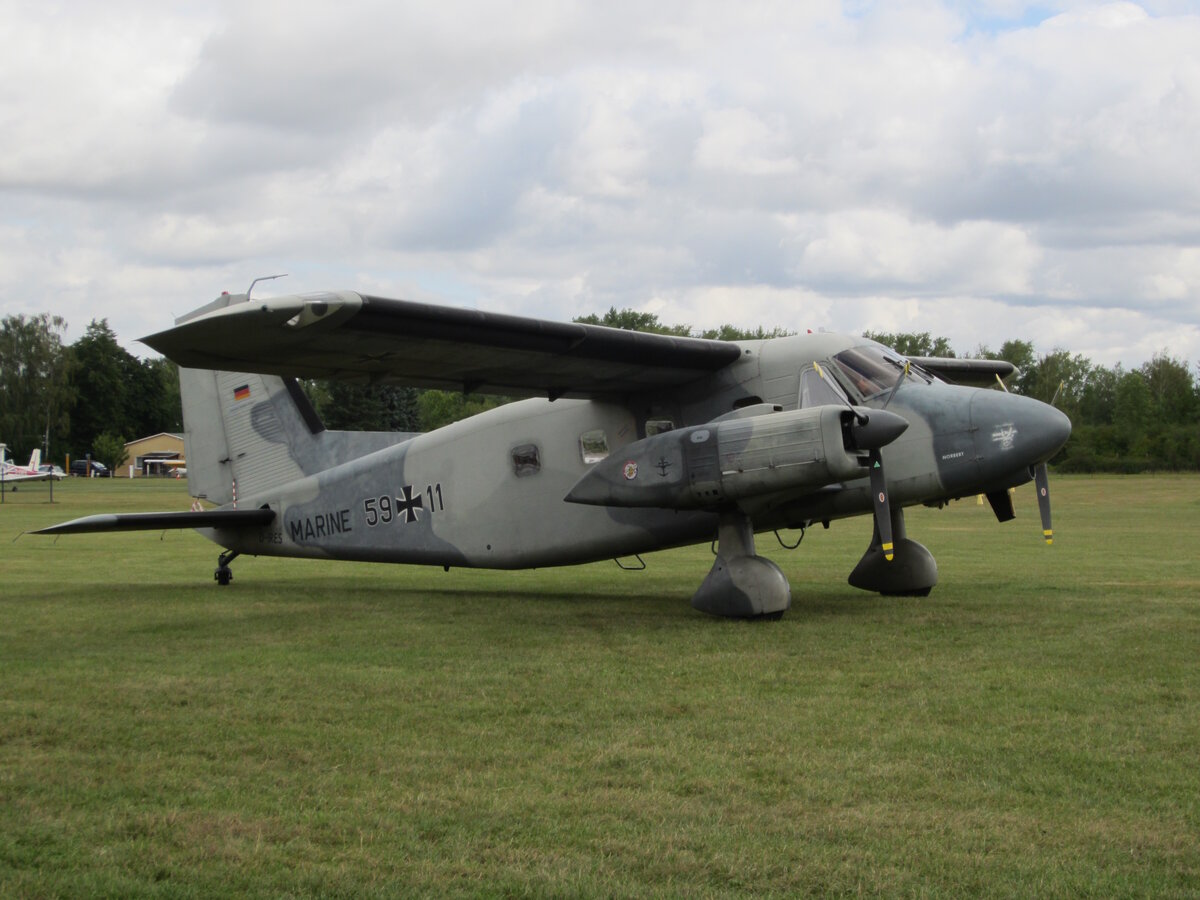 Dornier Do-28 Skyservant D-IRES auf dem Flugplatz Zwickau (EDBI) am 23.08.2026.