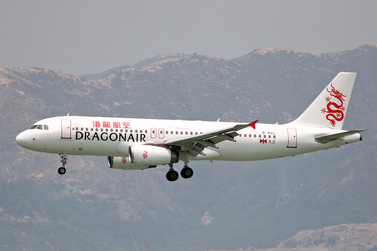 Dragonair, B-HSL, Airbus A320-232, msn: 2229, 18.April 2014, HKG Hong Kong.