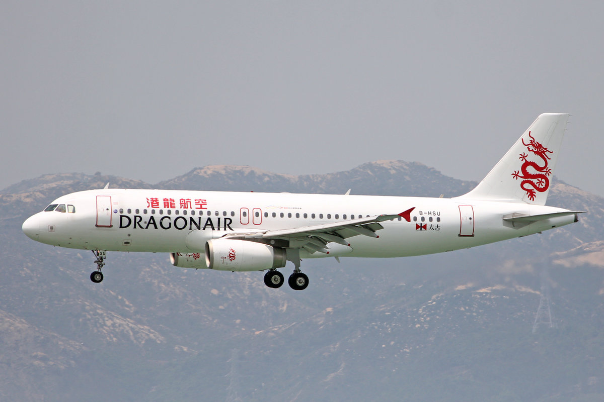 Dragonair, B-HSU, Airbus A320-232, msn: 5429, 18.April 2014, HKG Hong Kong.