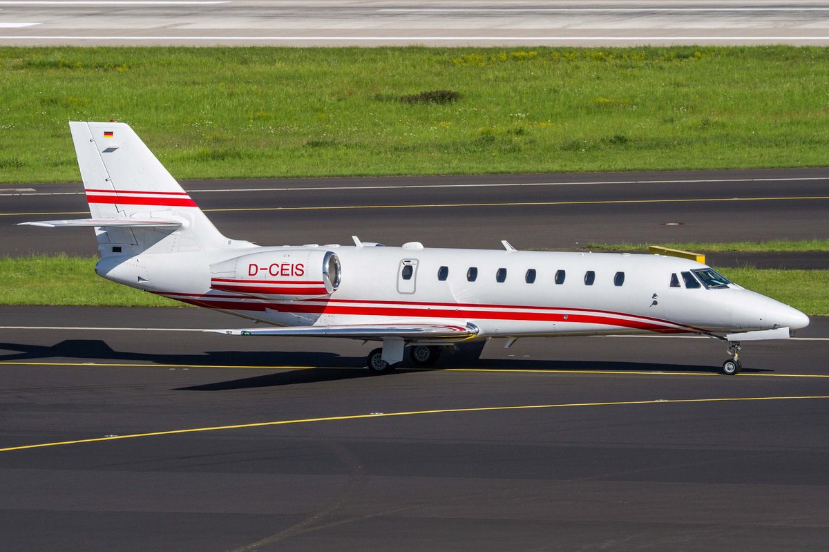 E-Aviation-Eisele Flugdienst (xx-EFD), D-CEIS, Cessna, 680 ~ Citation Sovereign (Hinweg z. Triebwerk-Test), 17.05.2017, DUS-EDDL, Düsseldorf, Germany  