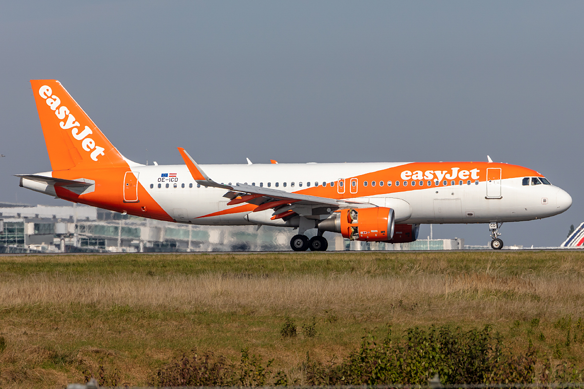 Easy Jet, OE-ICD, Airbus, A320-214, 10.10.2021, CDG, Paris, France