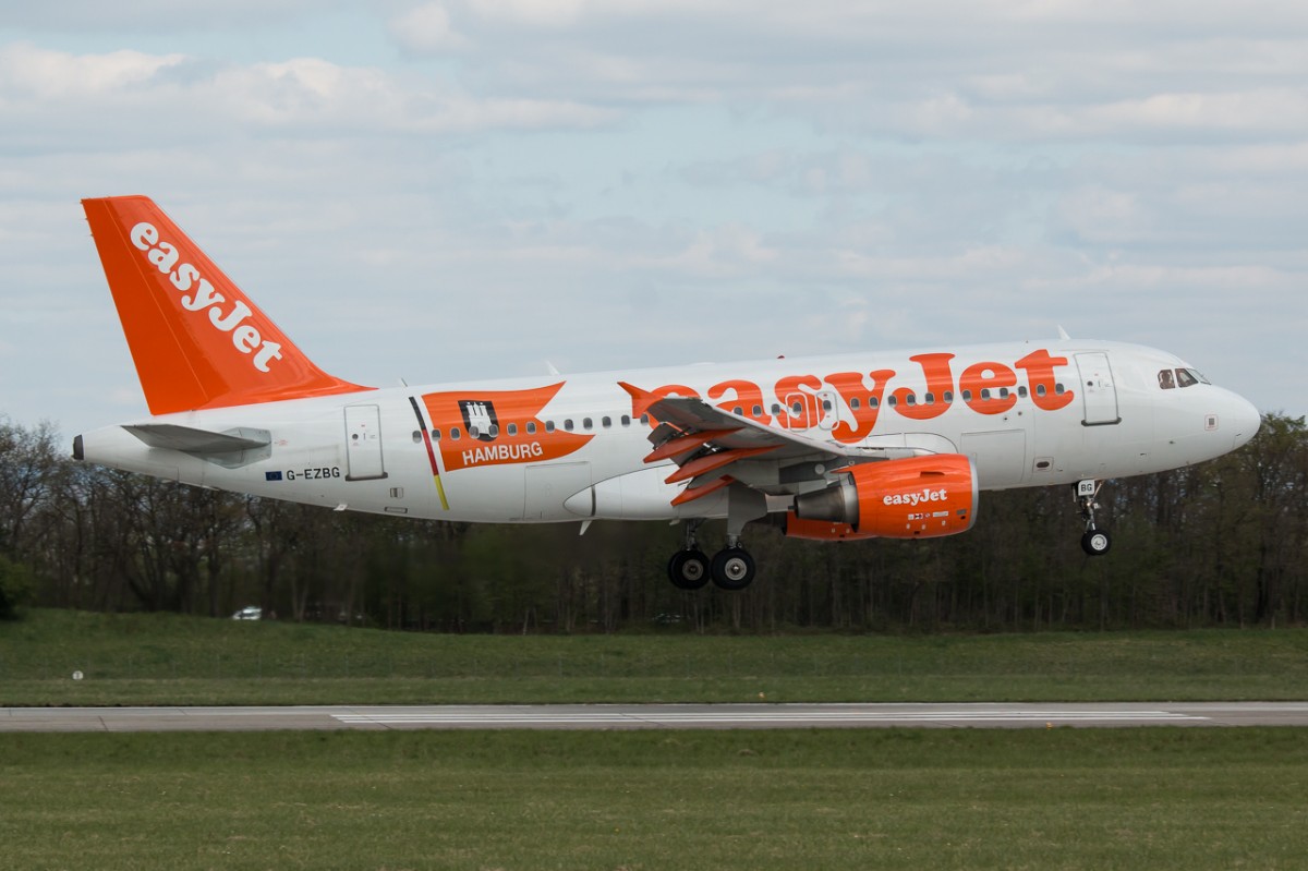 Easyjet , G-EZBG , A319-111 , Euro Airport , 18.04.2015