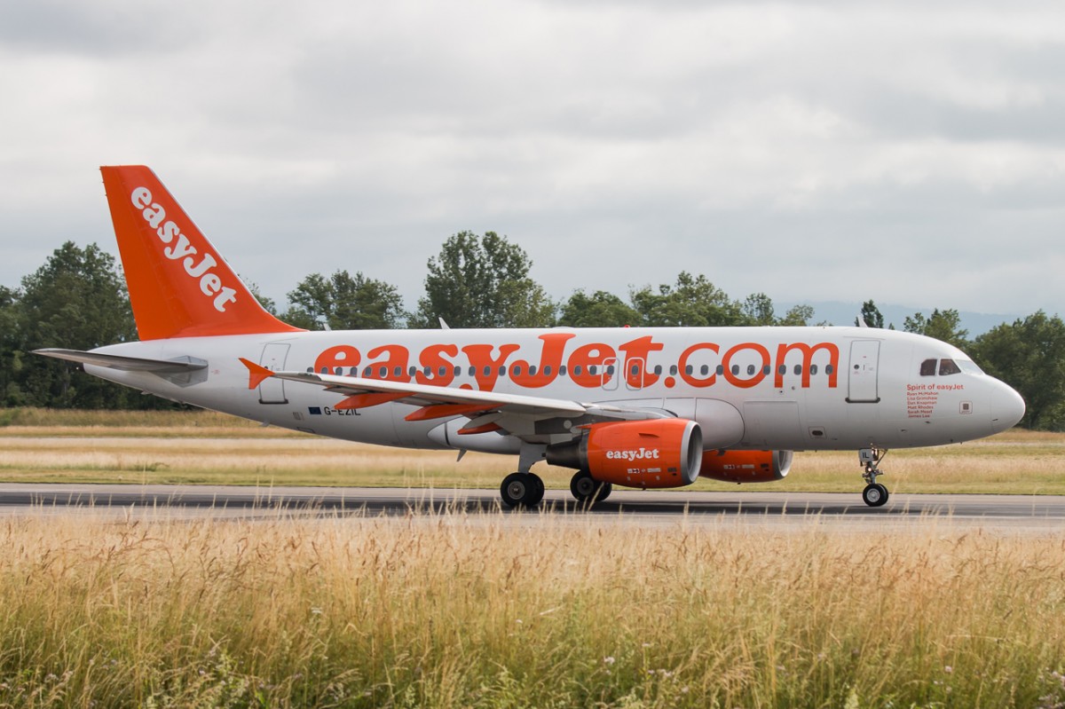 Easyjet , (Spirit of easyJet) , G-EZIL , A 319-111 , Euro Airport , 13.06.2015