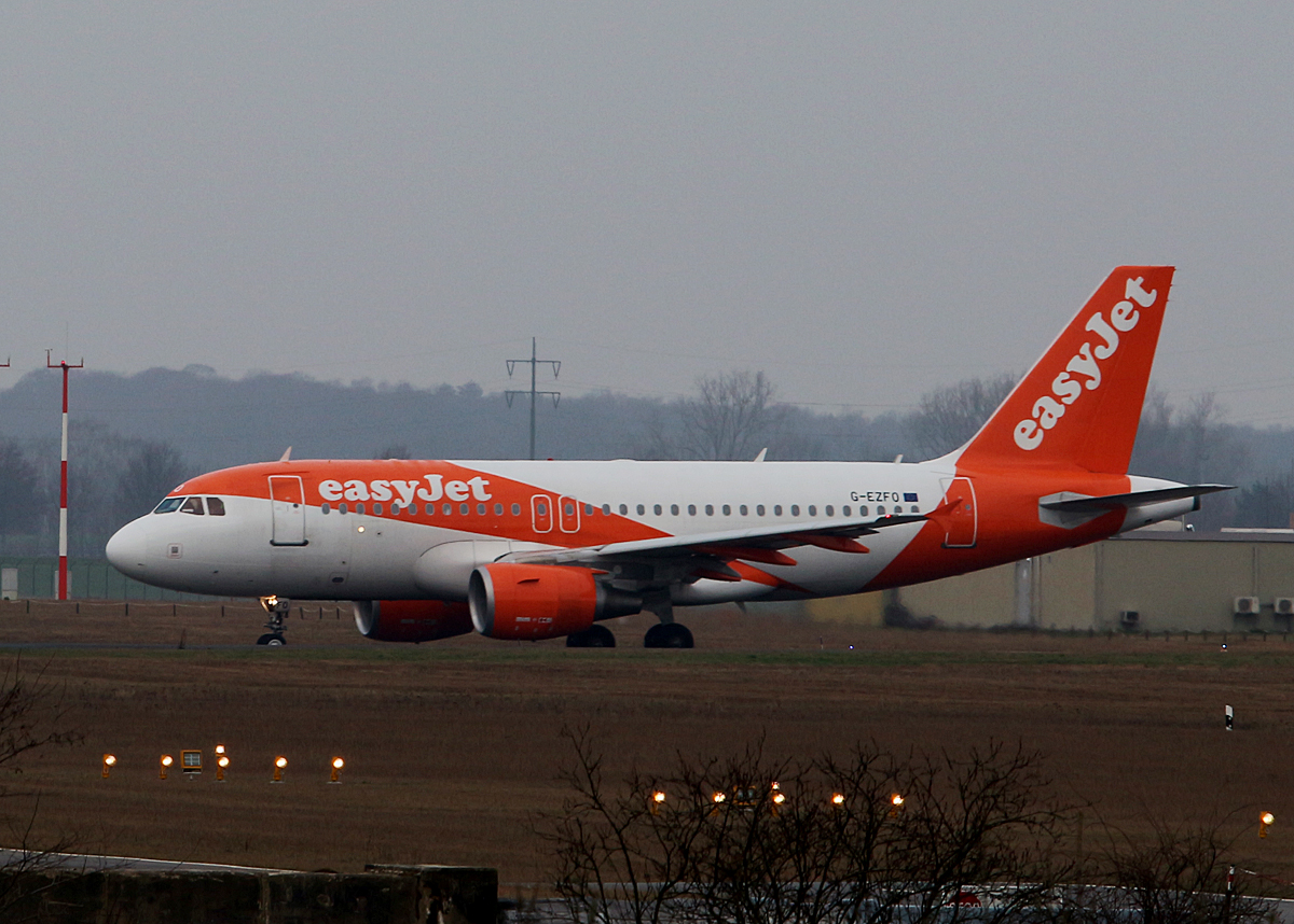 Easyjet, Airbus A 319-111, G-EZFO, SXF, 11.03.2017