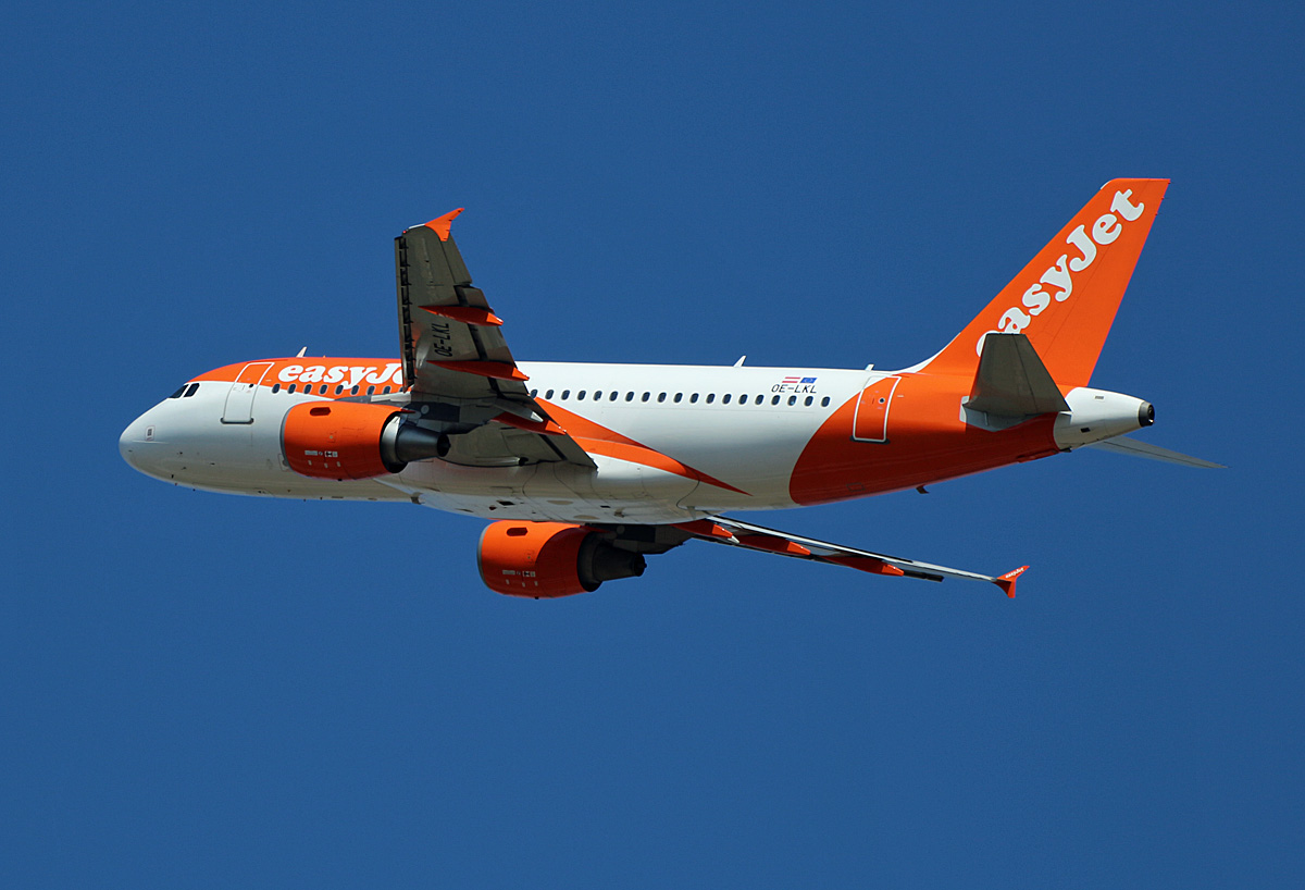 Easyjet Europe, Airbus A 319-111, OE-LKL, BER, 31.07.2022