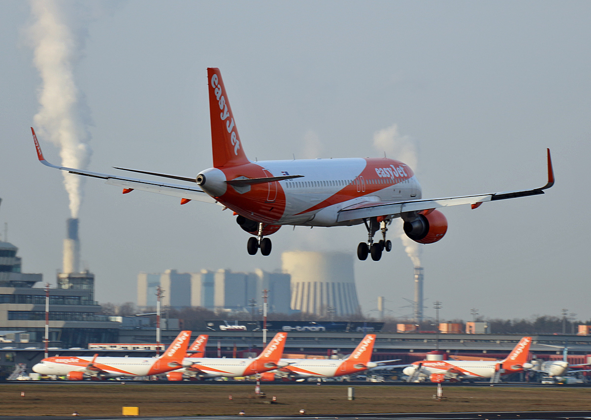 Easyjet Europe, Airbus A 320-214, OE-IZG, TXL, 17.02.2019