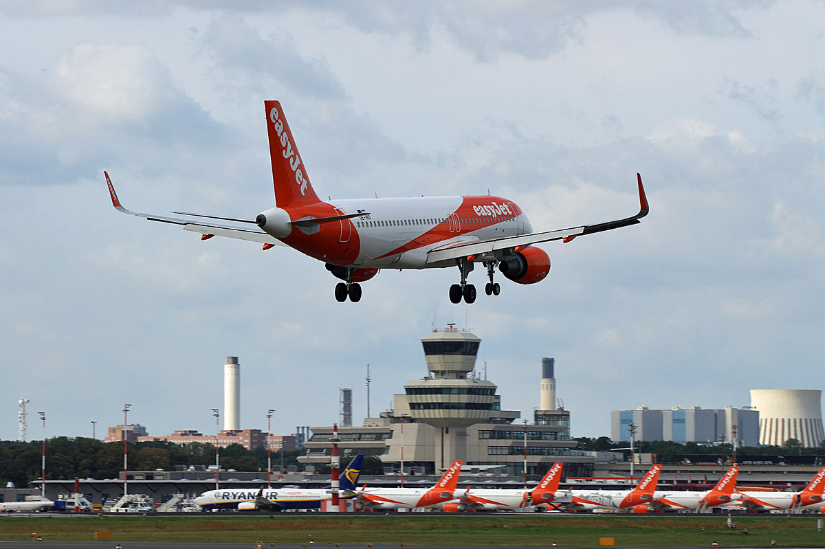 Easyjet Europe, Airbus A 320-214, OE-IND, TXL, 10.08.2019