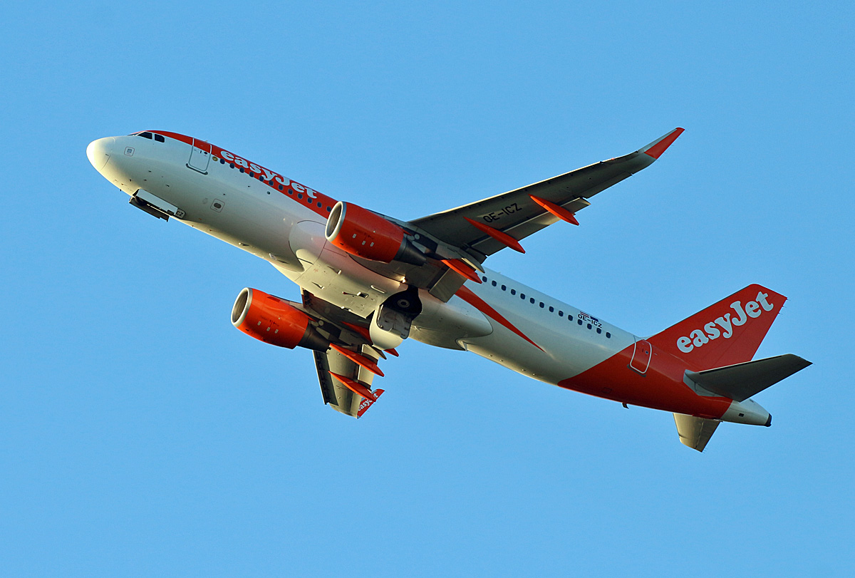 Easyjet Europe, Airbus A 320-214, OE-ICZ, TXL, 06.10.2019