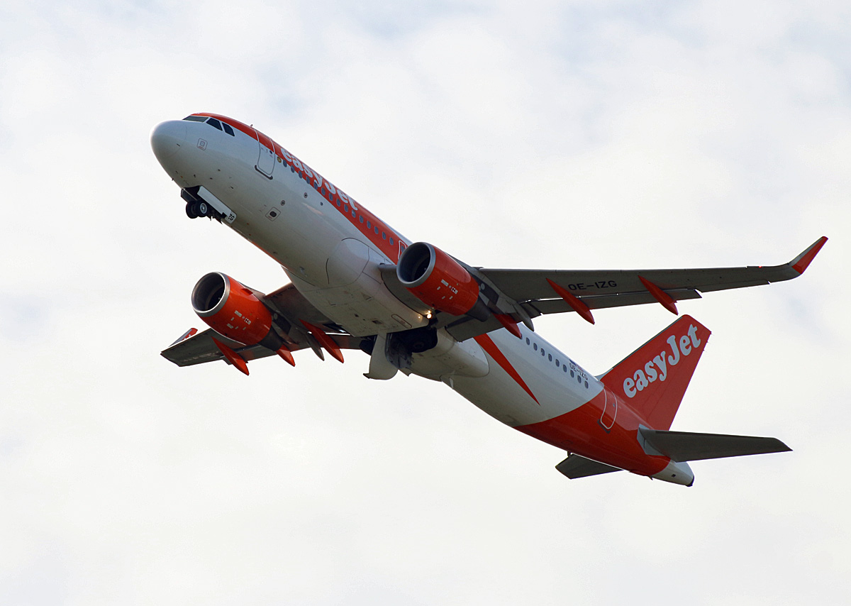 Easyjet Europe, Airbus A 320-214, OE-IZG, TXL, 06.10.2019