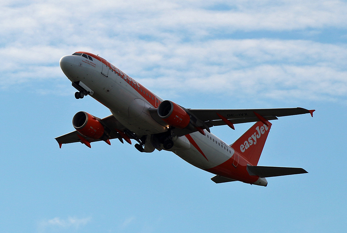 Easyjet Europe, Airbus A 320-214, OE-IVX, TXL, 06.10.2019