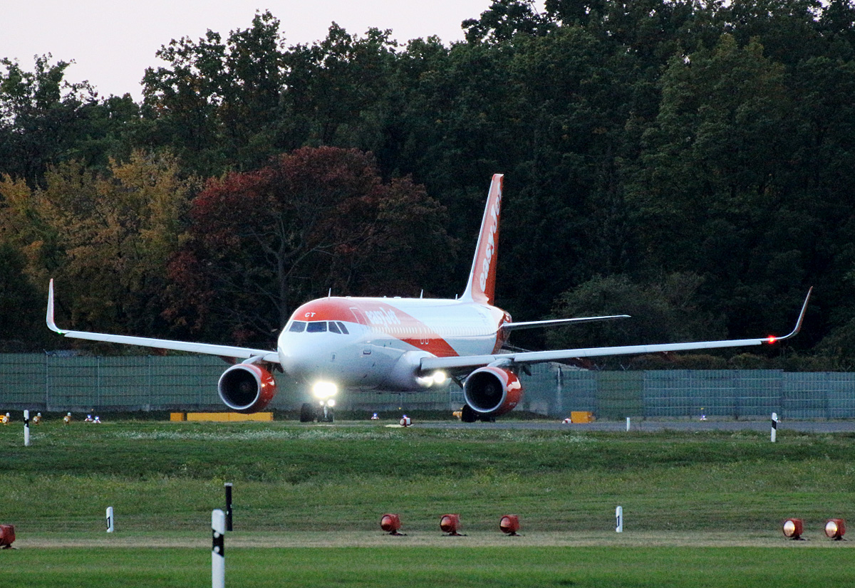 Easyjet Europe, Airbus A 320-214, OE-ICT, TXL, 12.10.2019