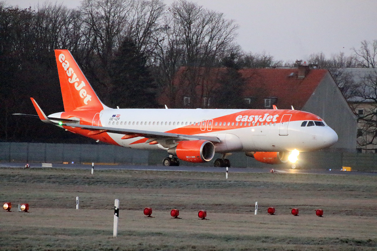 Easyjet Europe, Airbus A 320-214, OE-IZP, TXL; 05.01.2020