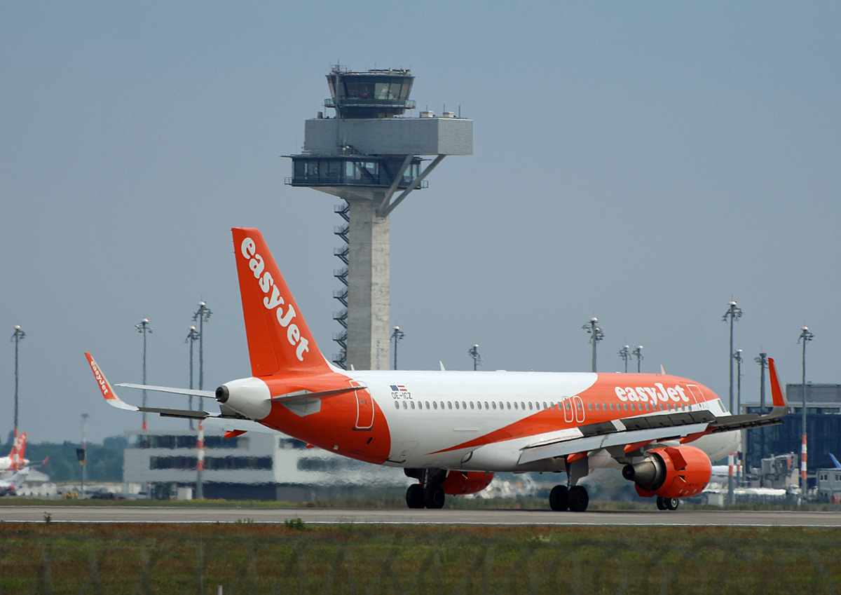 Easyjet Europe, Airbus A 320-214, OE-ICZ, BER, 04.06.2022