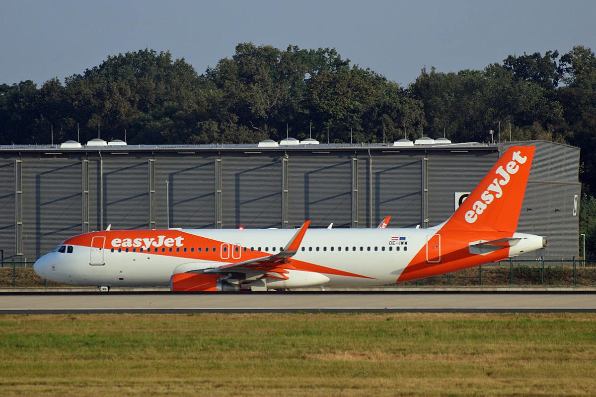 Easyjet Europe, Airbus A 320-214, OE-IWW, BER, 04.09.2024