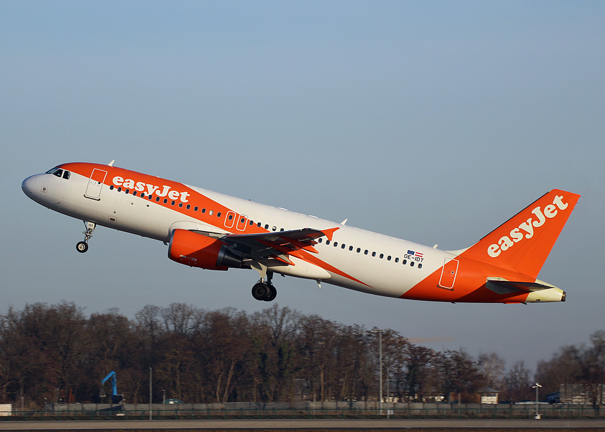 Easyjet Europe, Airbus A 320-214, OE-IDT, BER, 05.03.2025