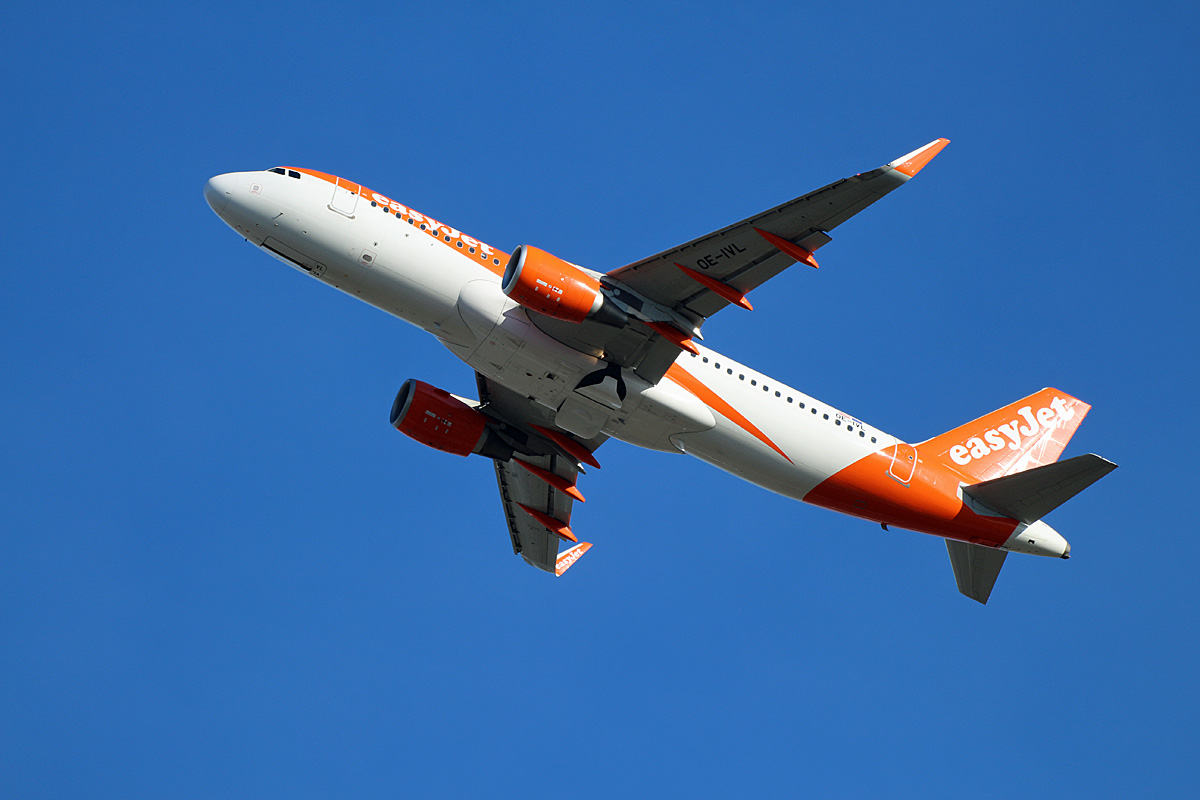 Easyjet Europe, Airbus A 320-214, OE-IVL, BER, 05.03.2025