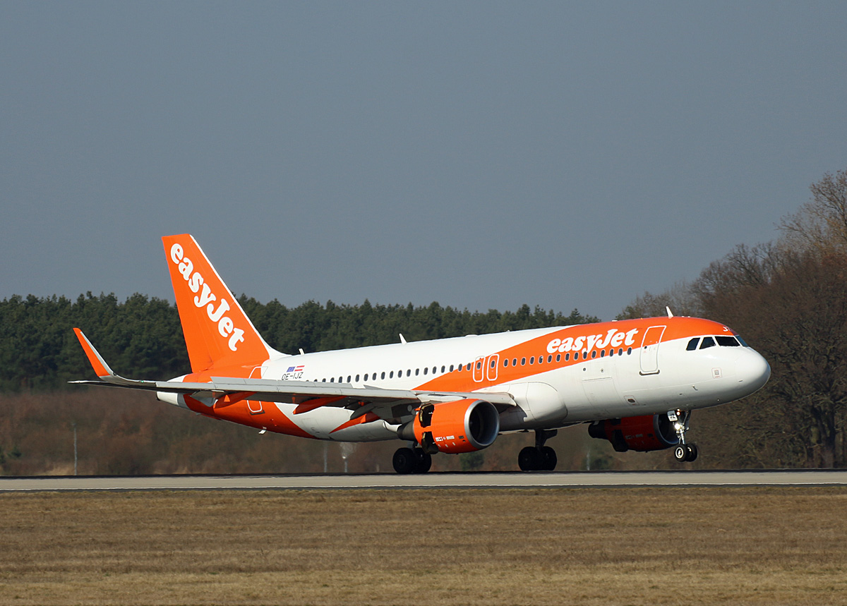 Easyjet Europe, Airbus A 320-214, OE-IJZ, BER, 22.03.2025