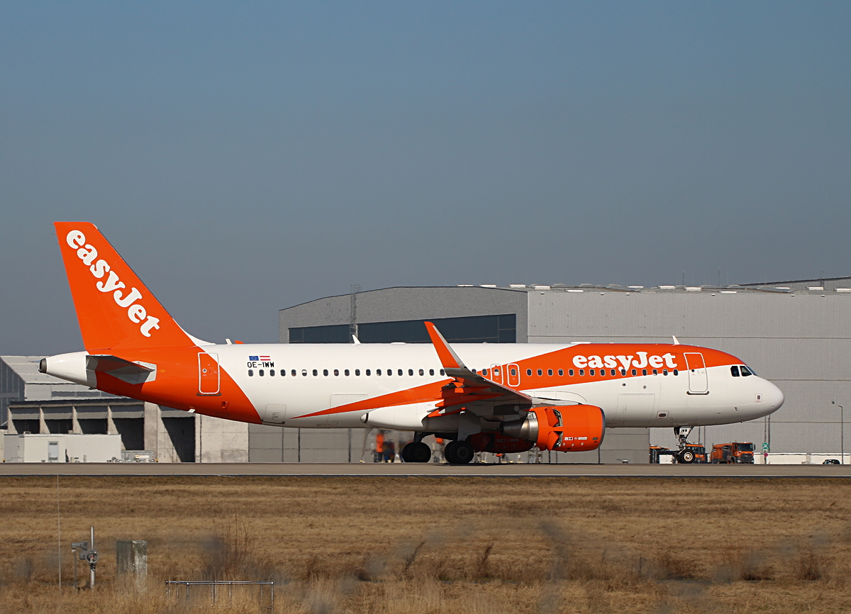 Easyjet Europe, Airbus A 320-214, OE-IWW, BER, 06.03.2026